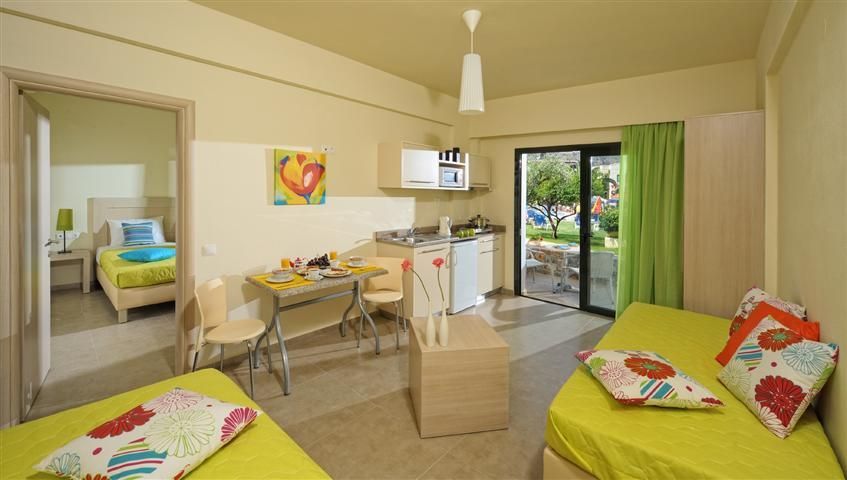 Kristalli Hotel Apartments Malia  Ngoại thất bức ảnh