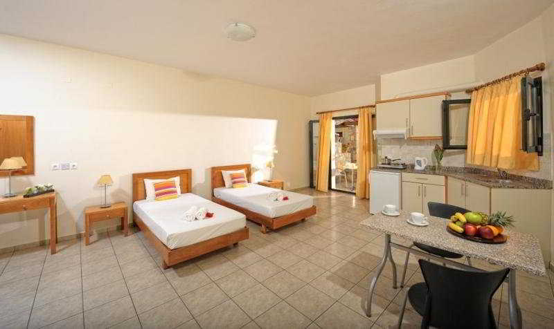 Kristalli Hotel Apartments Malia  Ngoại thất bức ảnh